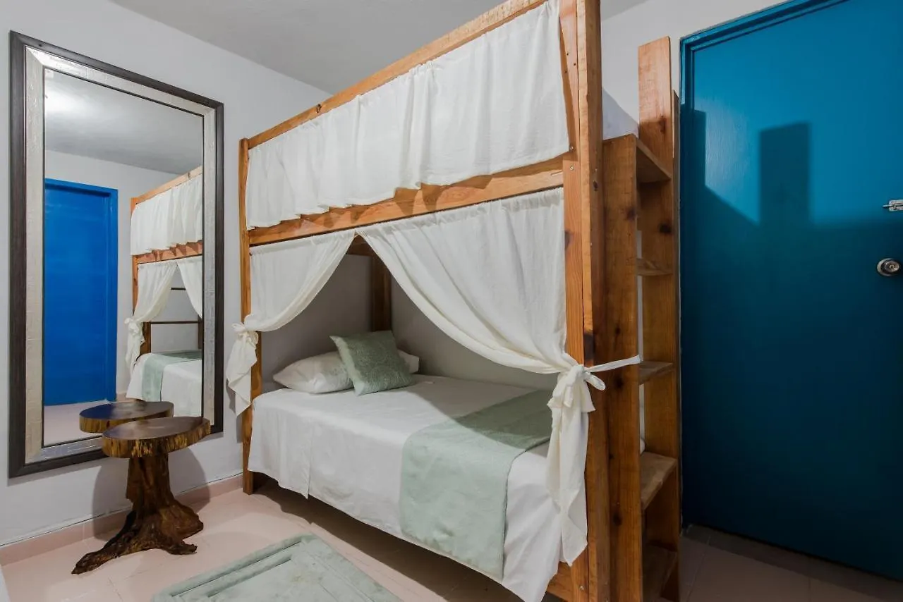 Holiday home Casa Arbol Mx-La Experiencia Bajo Un Arbol Maya Villa Cancun