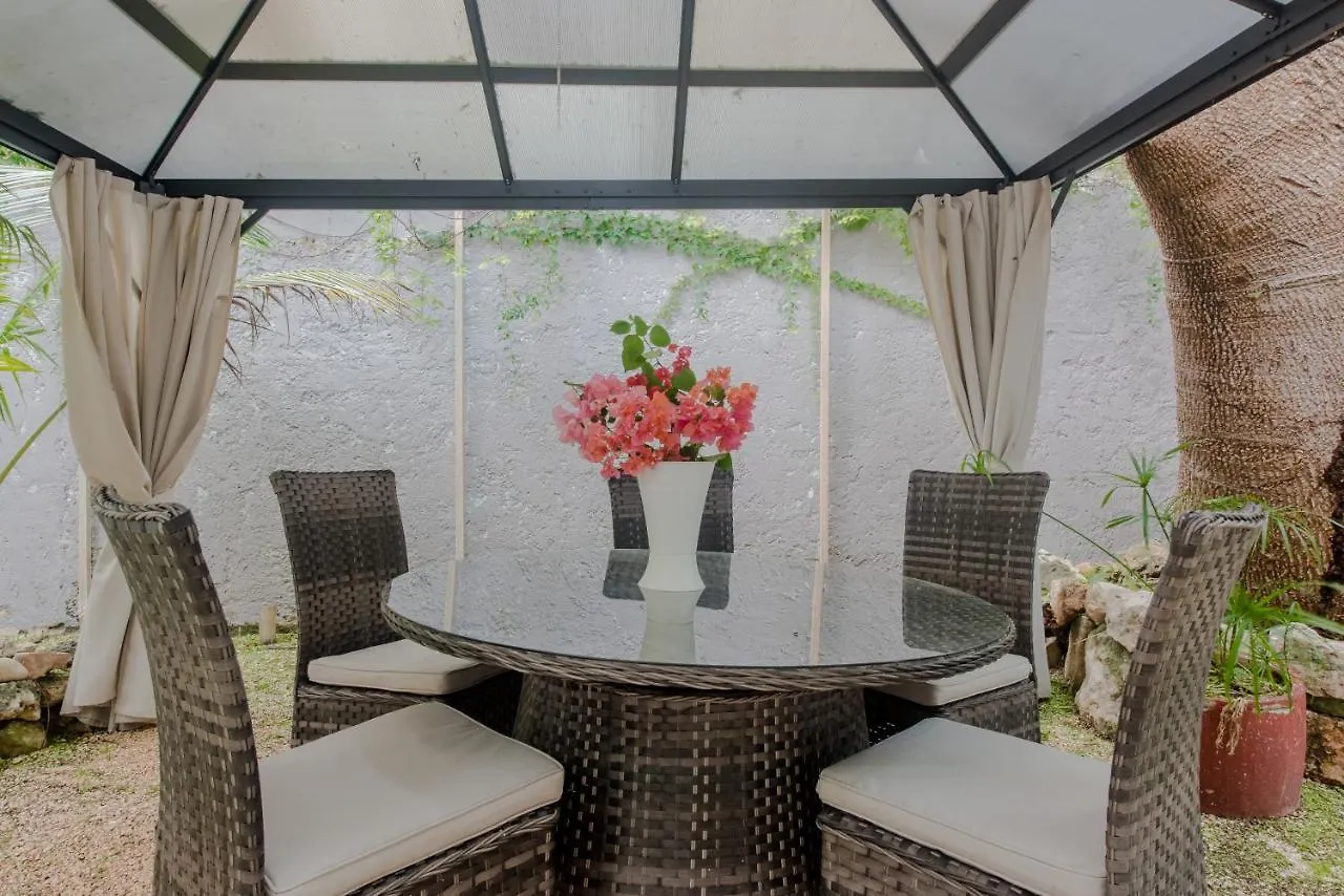 Holiday home Casa Arbol Mx-La Experiencia Bajo Un Arbol Maya Villa Cancun